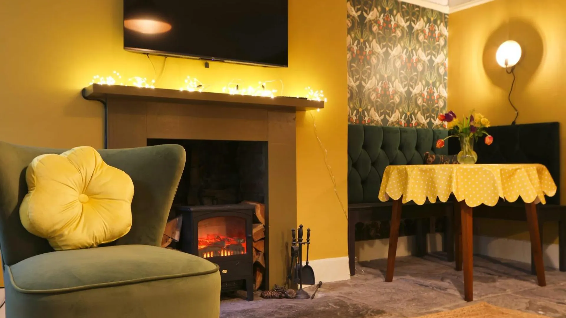 Apartment Two Bedroom Flat In Caledonia Place Bristol