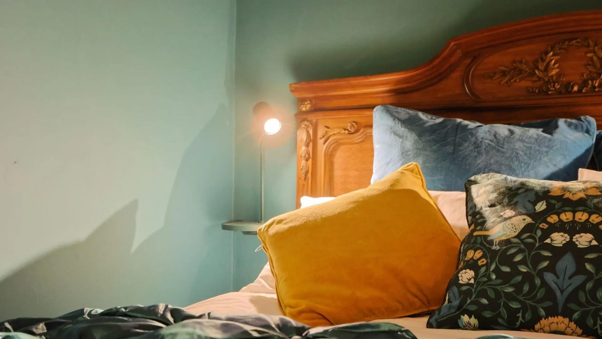 Two Bedroom Flat In Caledonia Place Bristol United Kingdom